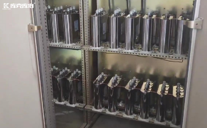 并聯(lián)電容器組