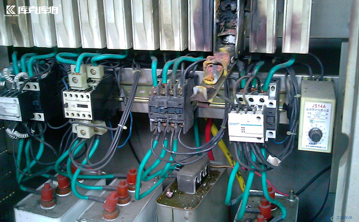 電力補償電容器