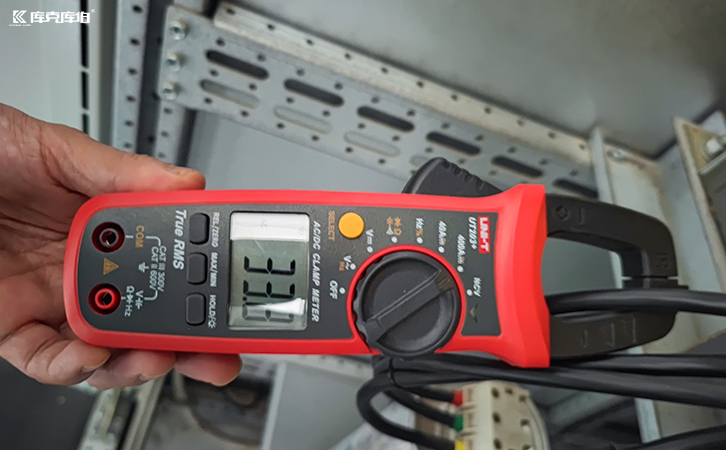 無功補(bǔ)償電容器