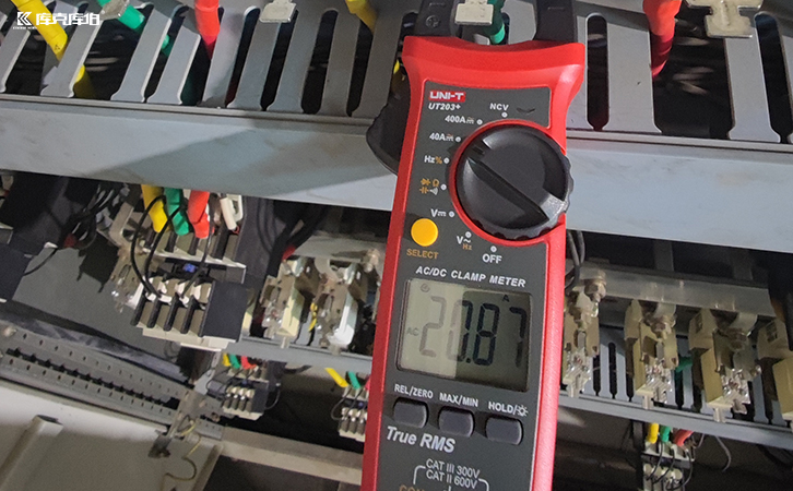 三相低壓電容器